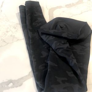 Spanx camo leggings. Size 2. Worn once.